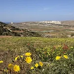 Secco's Seaview L-Imgarr
