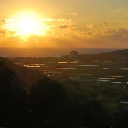 Homestay Secco's Seaview