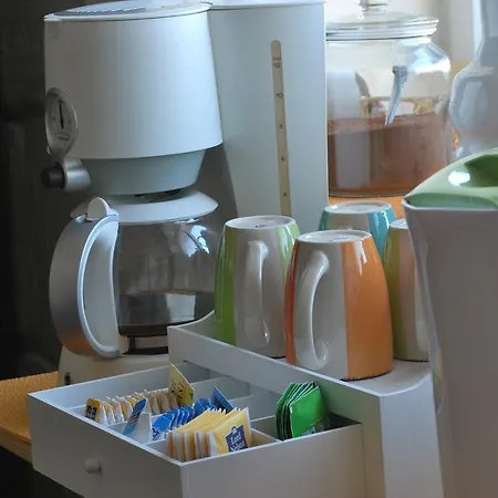 Secco's Seaview * L-Imgarr