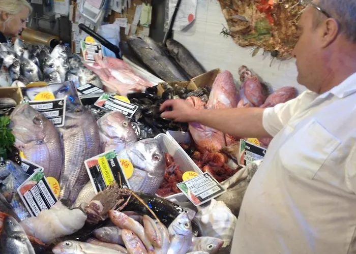 ホームステイ Secco's Seaview L-Imgarr