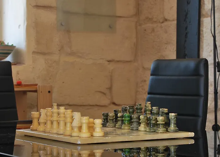 Secco's Seaview * L-Imgarr