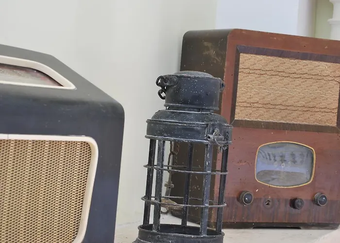 Secco's Seaview L-Imgarr